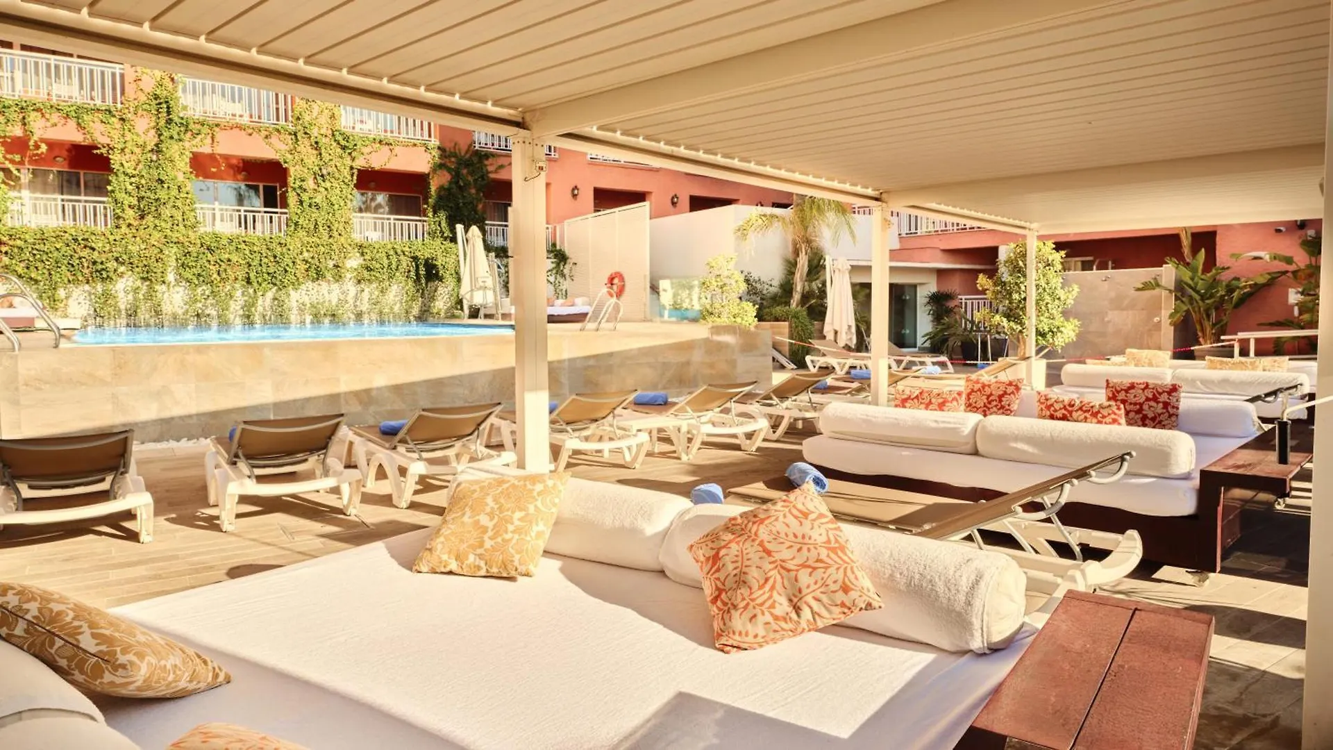 ホテル Fenix Torremolinos - Adults Only Recommended