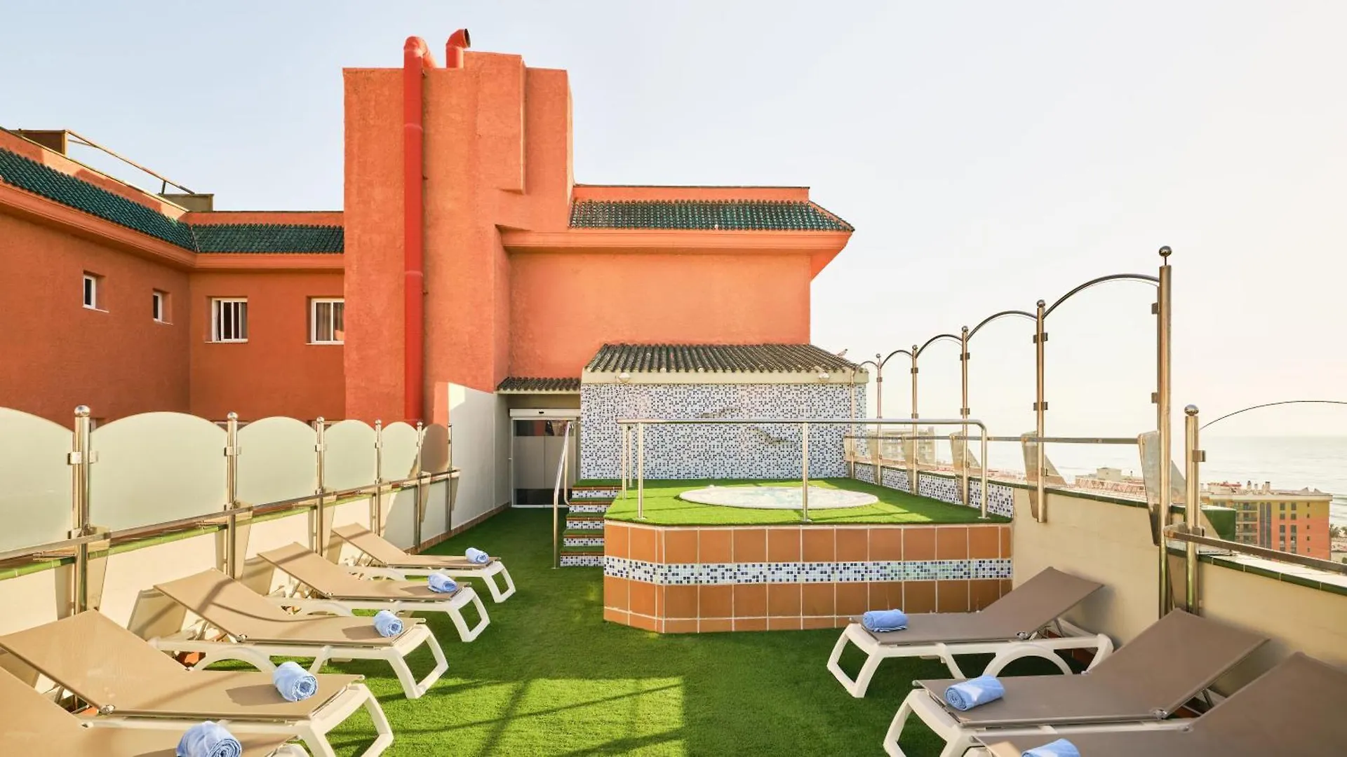 ホテル Fenix Torremolinos - Adults Only Recommended 4*,